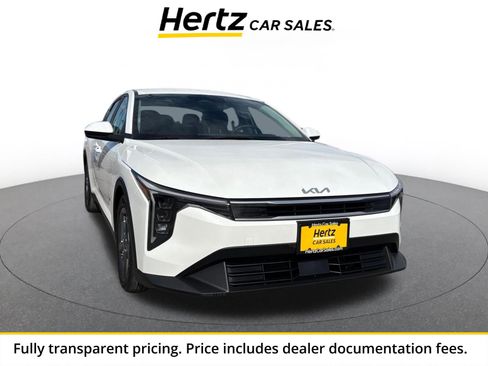 Used 2025 Kia K4 FWD image 1