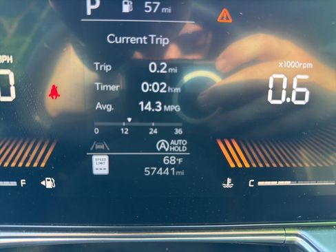 Used 2024 Kia Sorento S FWD image 10