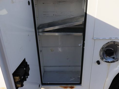 Used 2014 GMC Savana 3500 Work Van image 21