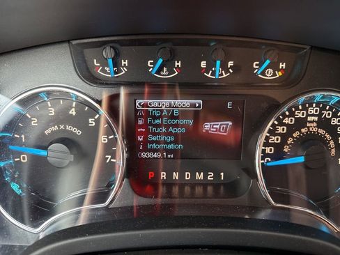 Used 2014 Ford F150 XLT w/ XLT Chrome Package RWD image 7