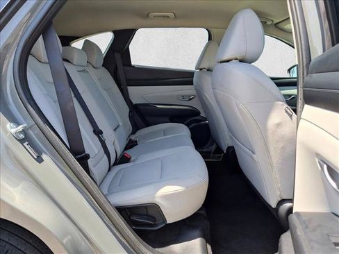Used 2025 Hyundai Tucson SEL FWD image 20