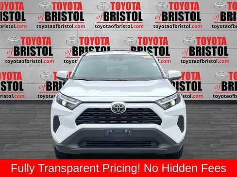 Used 2025 Toyota RAV4 XLE w/ Convenience Package AWD/4WD image 9