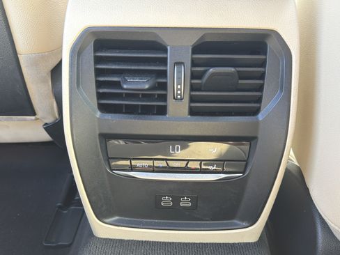 Used 2023 BMW i4 eDrive40 w/ Premium Package RWD image 42
