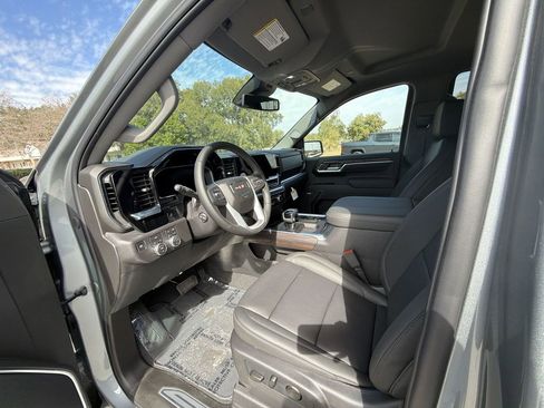 New 2026 GMC Sierra 1500 SLT w/ SLT Premium Plus Package AWD/4WD image 18