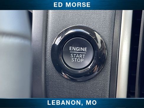 Used 2025 Ford Expedition Active AWD/4WD image 16