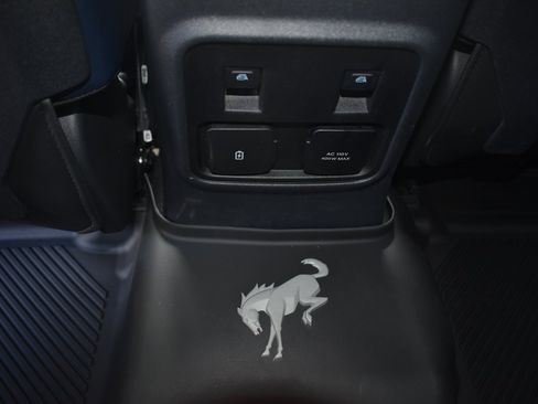 Used 2022 Ford Bronco Raptor image 16