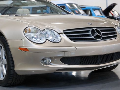 Used 2003 Mercedes-Benz SL 500 image 8