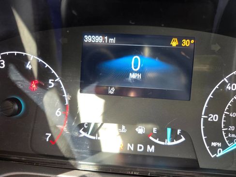 Used 2024 Ford Transit 350 XLT image 10