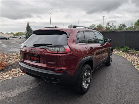 Used 2019 Jeep Cherokee Trailhawk w/ Comfort/Convenience Group AWD/4WD image 5