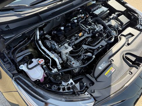 Used 2025 Toyota Corolla SE FWD image 31