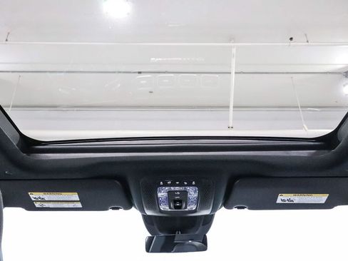 Certified 2024 Mercedes-Benz GLE 450 4MATIC image 14
