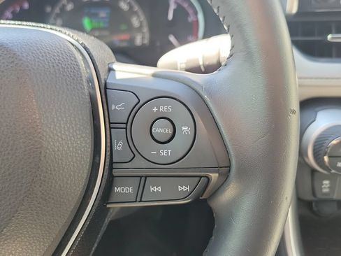 Certified 2020 Toyota RAV4 Limited FWD image 21