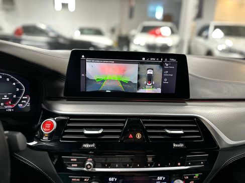 Used 2020 BMW M5 w/ Executive Package image 34