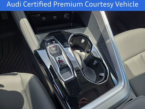 Certified 2025 Audi Q5 Premium w/ Convenience Package AWD/4WD image 22