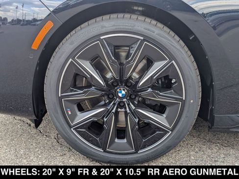 New 2026 BMW i7 xDrive60 AWD/4WD image 9