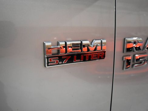 Used 2015 RAM 1500 Express AWD/4WD image 5