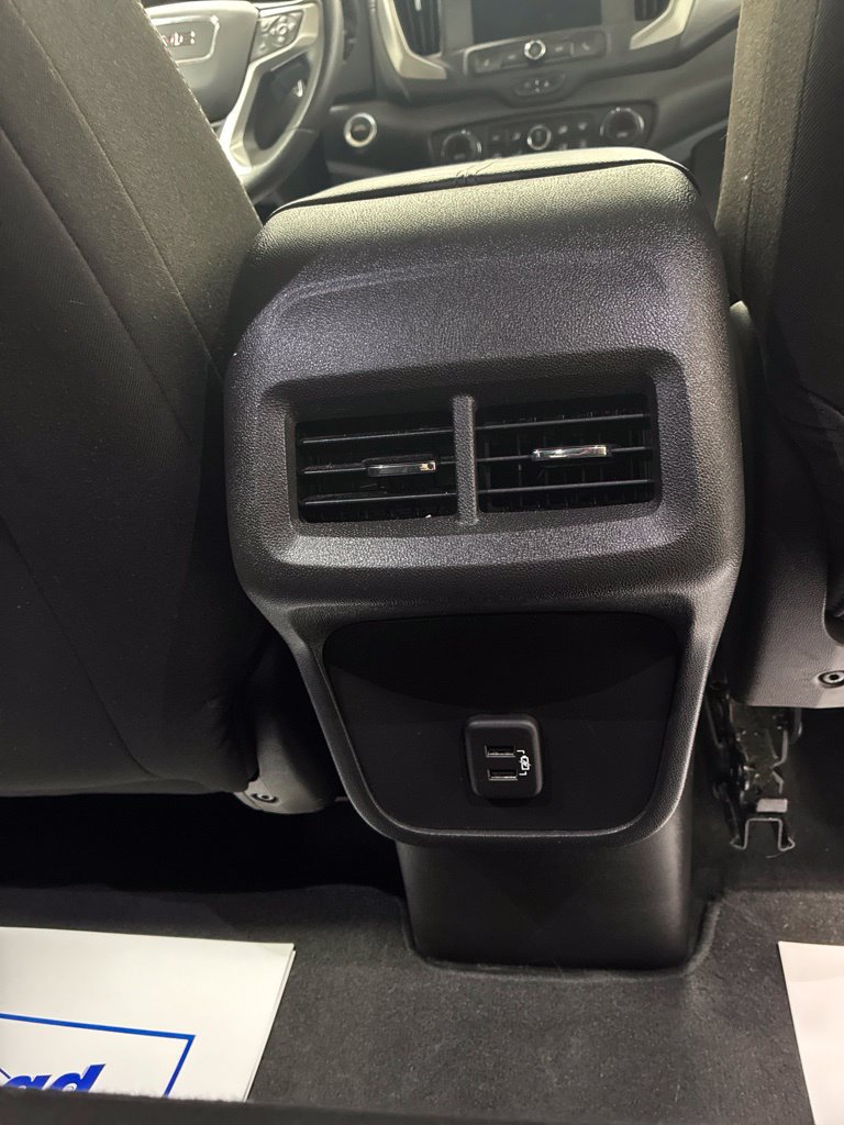 Used 2023 GMC Terrain SLE w/ Driver Convenience Package AWD/4WD image 26