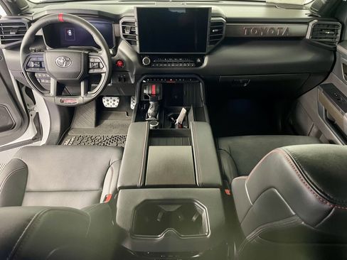 Used 2025 Toyota Sequoia TRD Pro AWD/4WD image 13