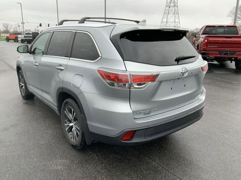 Used 2016 Toyota Highlander XLE image 9