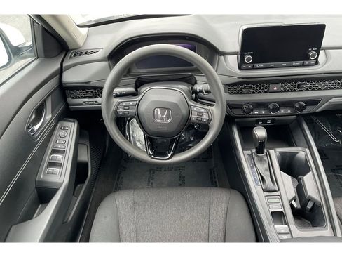 Certified 2023 Honda Accord LX image 16