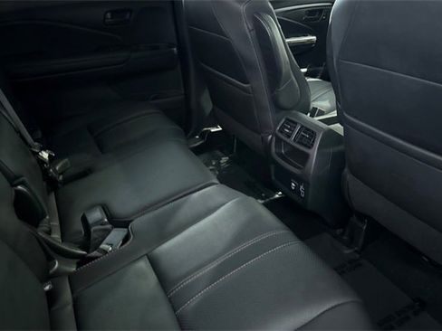 Used 2022 Honda Passport TrailSport image 18