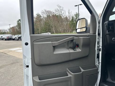 Used 2025 Chevrolet Express 2500 Extended w/ Communications Package RWD image 18