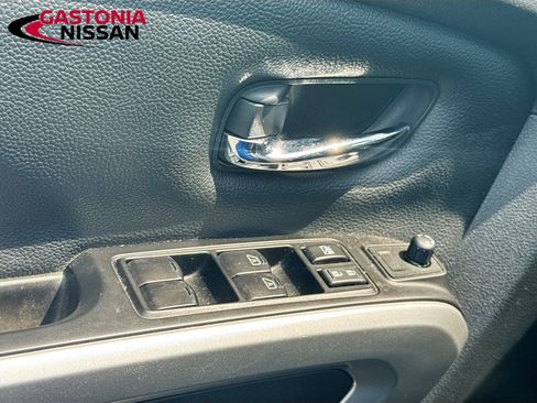 Used 2024 Nissan Titan SV w/ Accessory Utility Package AWD/4WD image 22