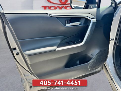 Used 2023 Toyota RAV4 XLE Premium AWD/4WD image 12