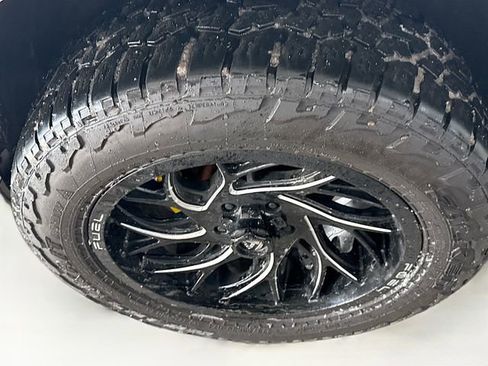 Used 2014 Jeep Grand Cherokee Summit image 31