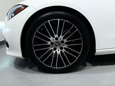 Used 2023 Mercedes-Benz C 300 4MATIC Sedan image 16