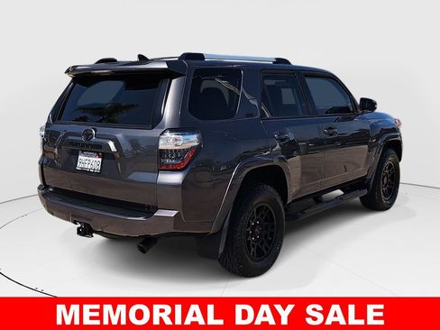 Used 2021 Toyota 4Runner SR5 Premium w/ Moonroof Package AWD/4WD image 3