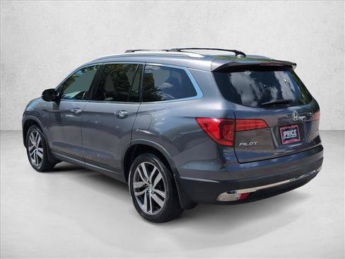 Used 2017 Honda Pilot Touring image 8