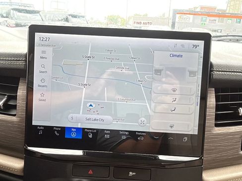 Used 2023 Ford Expedition Limited image 31