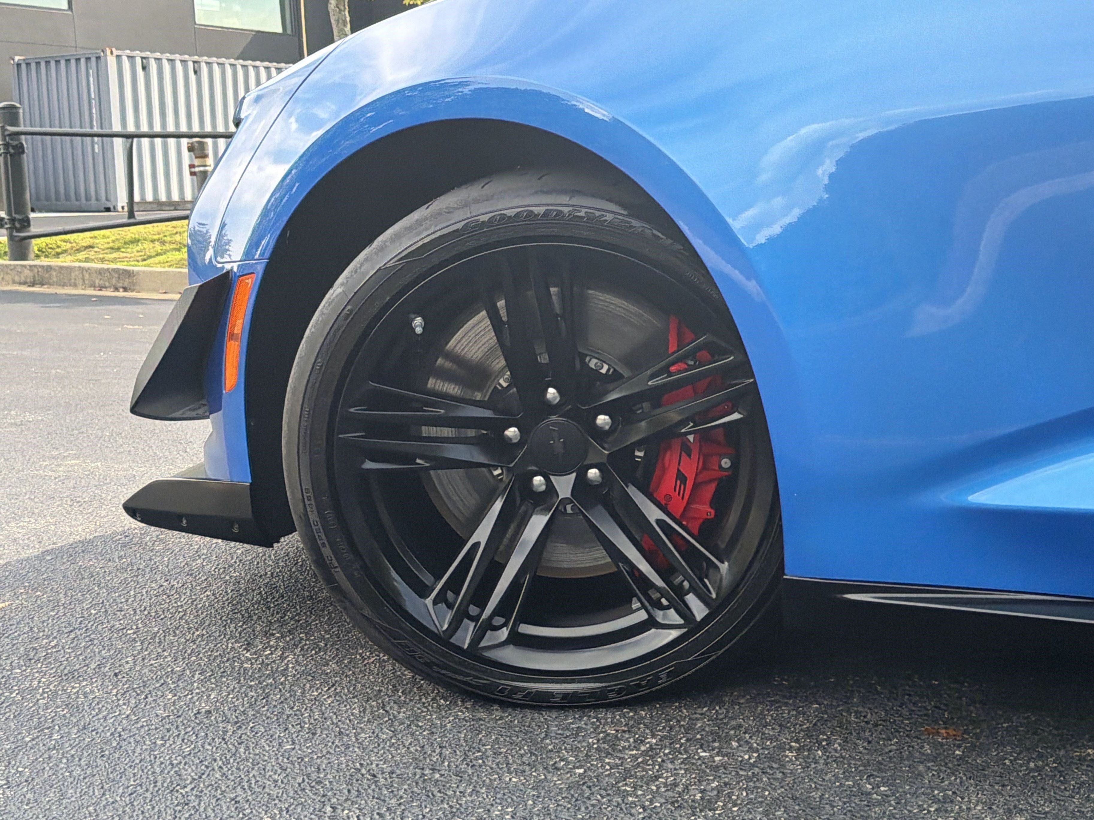 Used 2024 Chevrolet Camaro ZL1 RWD image 16