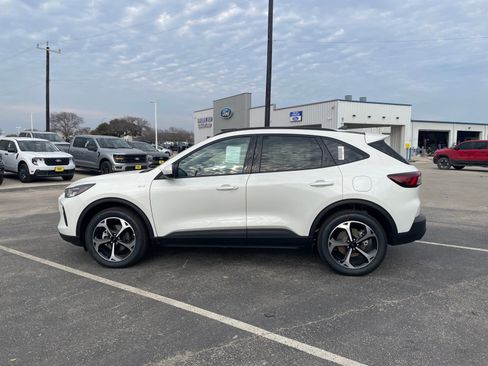 New 2026 Ford Escape ST-Line Select w/ Tech Pack #1 AWD/4WD image 2