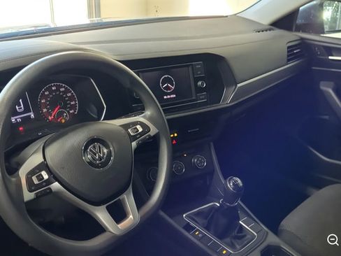 Used 2019 Volkswagen Jetta S FWD image 4