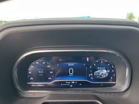 Used 2022 Chevrolet Tahoe Z71 w/ Luxury Package image 22