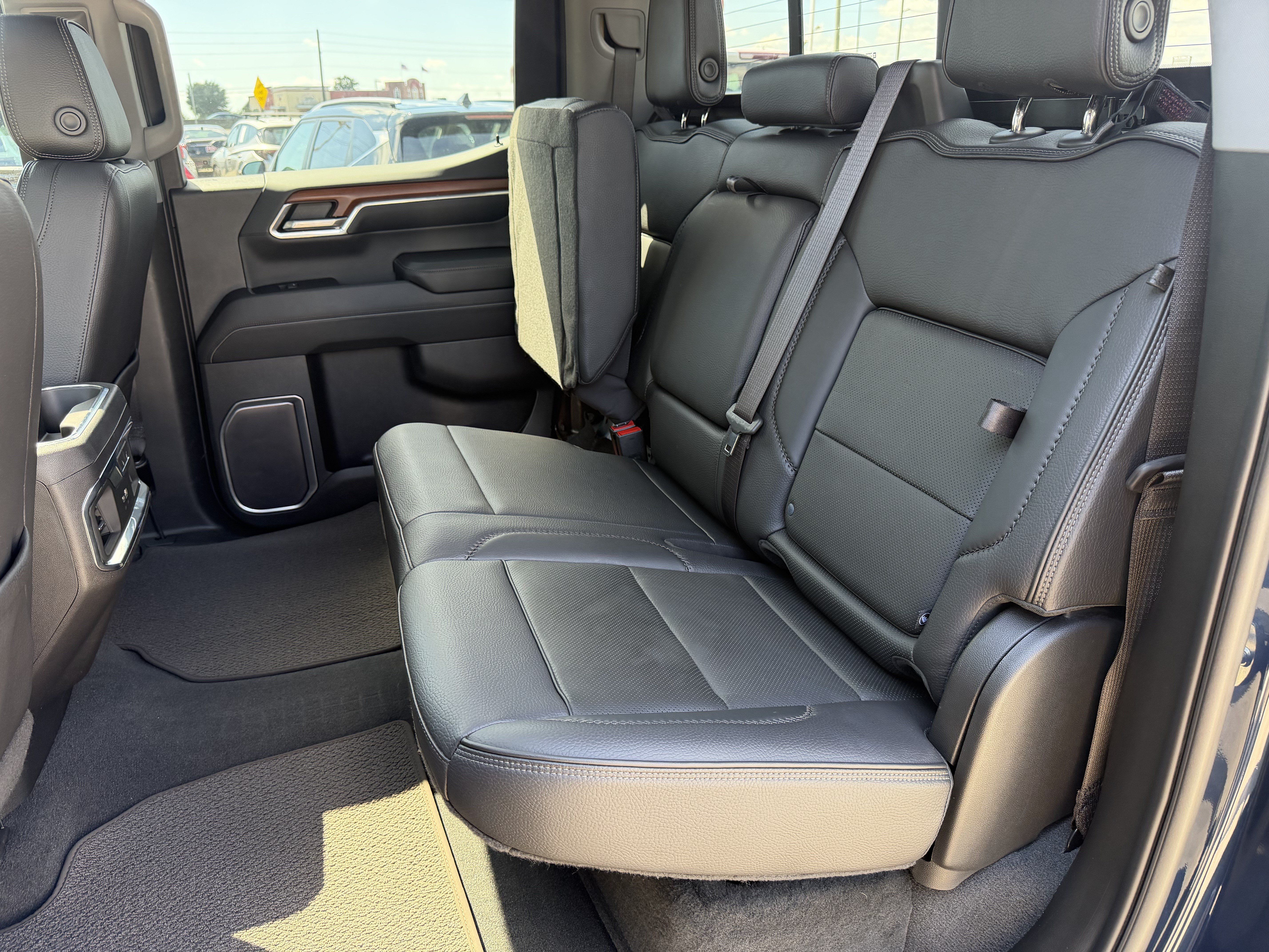 Used 2023 GMC Sierra 1500 Denali w/ Denali Reserve Package AWD/4WD image 25