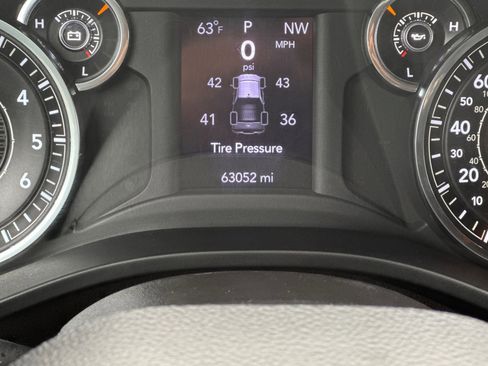 Used 2021 RAM 1500 Big Horn image 21