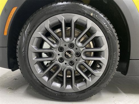 New 2026 MINI Cooper S image 23