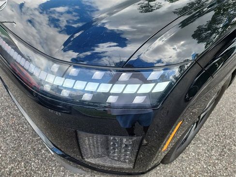 New 2026 Hyundai Ioniq 9 SEL image 6