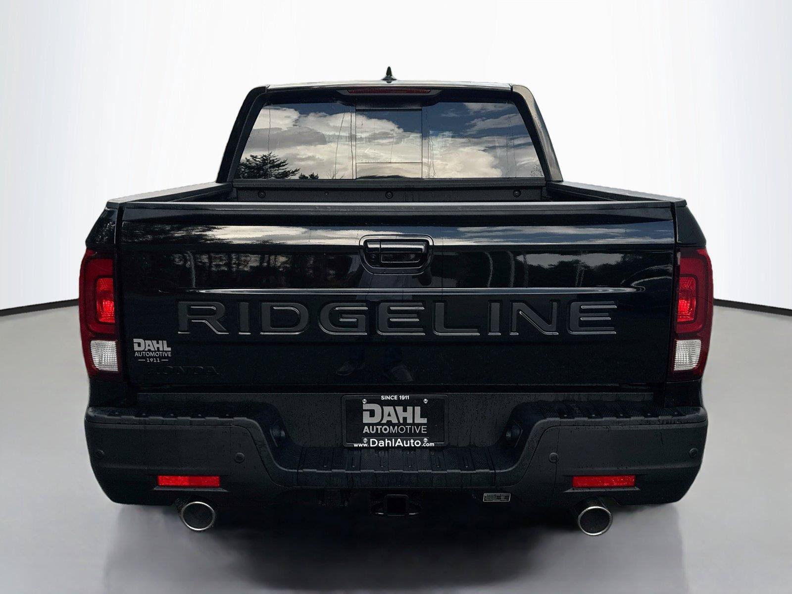 New 2026 Honda Ridgeline Black Edition image 12
