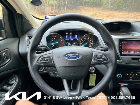 Used 2017 Ford Escape S FWD image 16