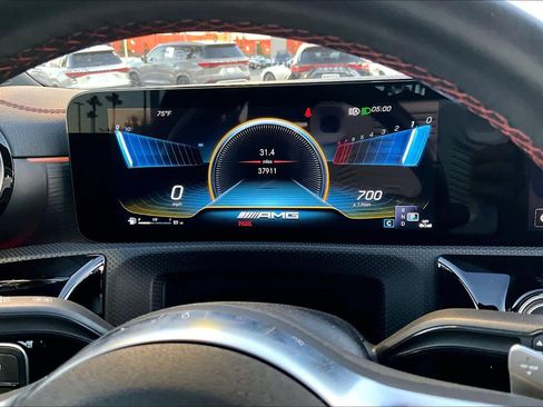 Used 2023 Mercedes-Benz CLA 35 AMG 4MATIC image 25