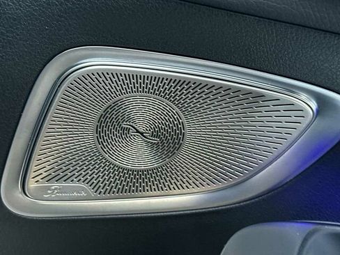 Used 2025 Mercedes-Benz C 300 Sedan image 22