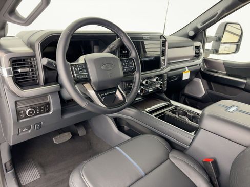 New 2026 Ford F250 Platinum image 4