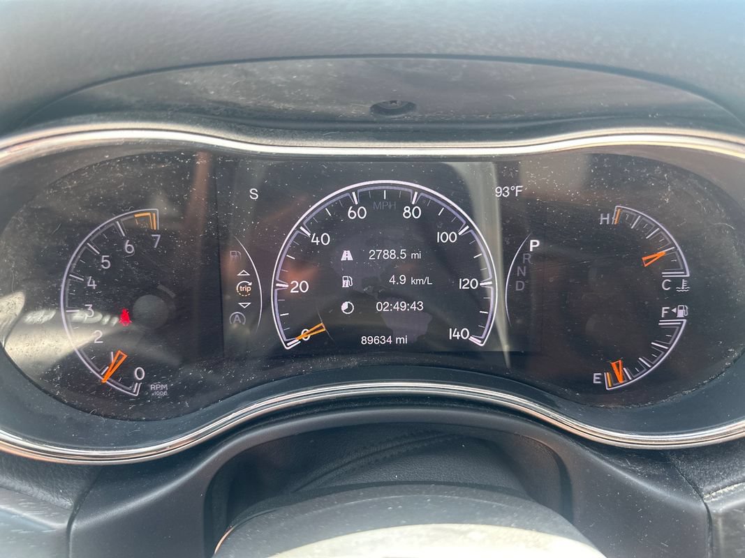 Used 2017 Jeep Grand Cherokee Altitude AWD/4WD image 17
