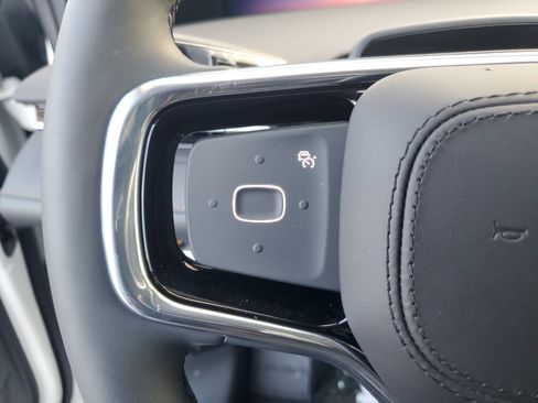 New 2026 Lincoln Nautilus Premier image 16