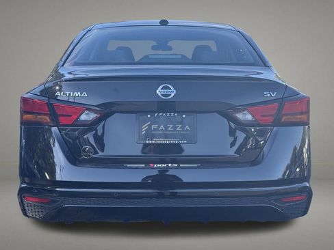 Used 2022 Nissan Altima 2.5 SV image 4