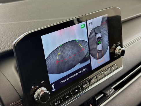 Used 2024 Mitsubishi Outlander SE image 23